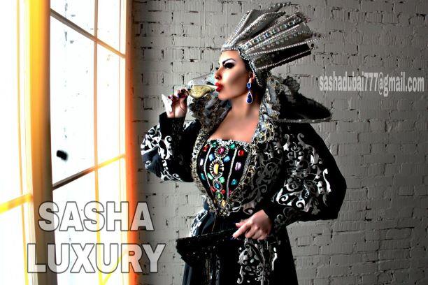 Maîtresse Sasha Luxury